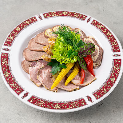 Разные мясные вкусности в Станъ по цене 1550 ₽