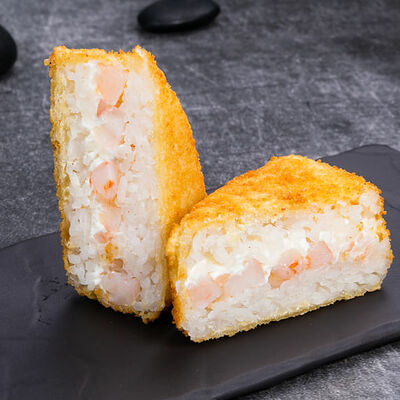 Онигири темпура с креветкой в Суши Мастер по цене 249 ₽