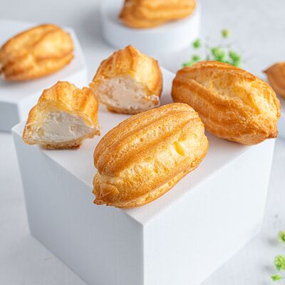 Эклеры мини в KanapeFest по цене 1490 ₽