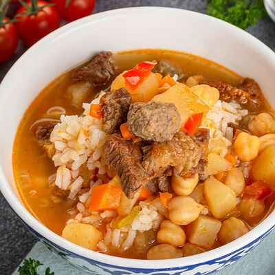 Мастава с фрикадельками в Пловно-Сытно Premium & Grill по цене 520 ₽