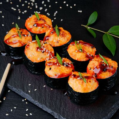 Ролл Запечённый Бекон в Суши и Роллы по цене 699 ₽