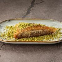 Классическийховуч с фисташками в Афрасиаб