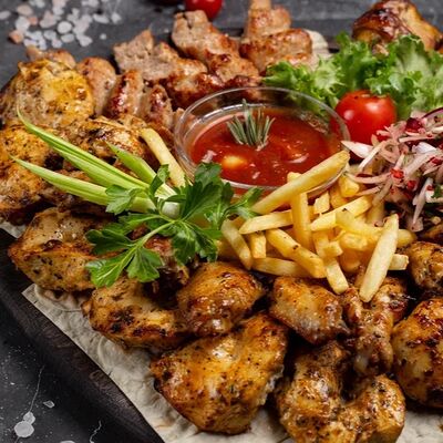 Ассорти из курицы на 4 персоны в Вкусный шашлык и не только по цене 6900 ₽