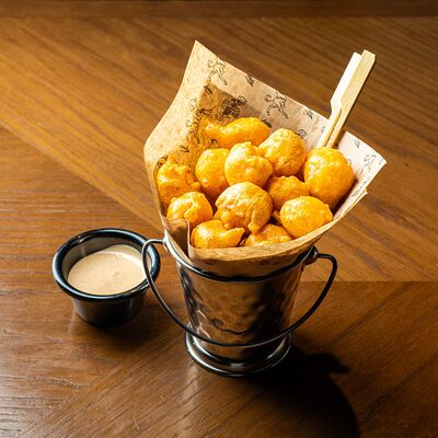 Попкорн из креветок в Brasserie Lambic по цене 890 ₽