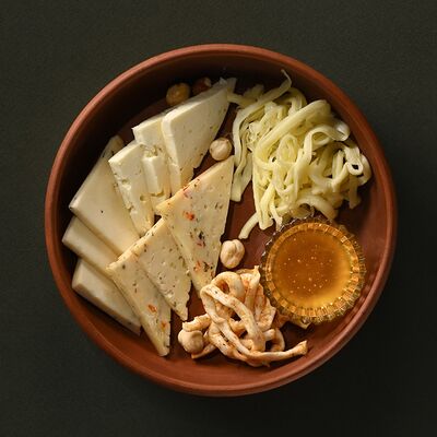 Горные сыры в Cascade по цене 550 ₽