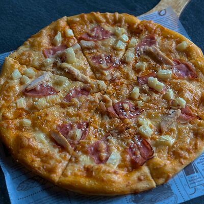 Пицца Гавайская в Жар-пицца по цене 620 ₽