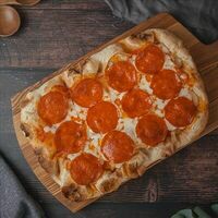 Римская пепперони в Amato