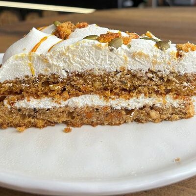 Торт морковныйв Мидийная по цене 350 ₽