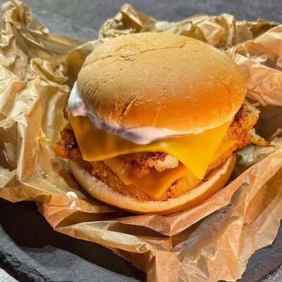 Двойной Рыбный бургер в Moyo по цене 305 ₽