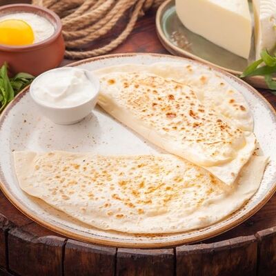 Кутабы с мясом в Чача по цене 340 ₽