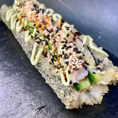 Роллер в PIIZZ ROLL по цене 590 ₽