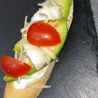 Брускетта с авокадов Brighton Beach по цене 250 ₽