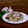 Картофель с жареными грибами По-деревенски в Тройка по цене 510