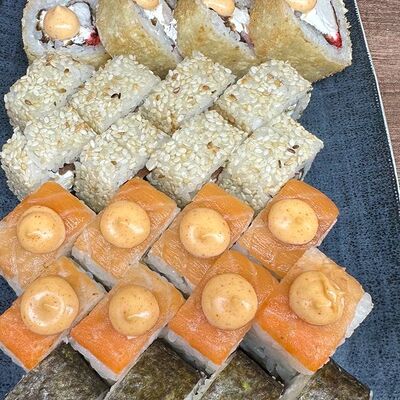 Сет Фирменныйв Sashimi по цене 1699 ₽