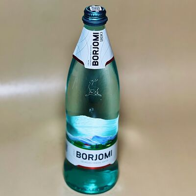 Borjomi газированная в Миквархар - Грузинский стритфуд по цене 250 ₽