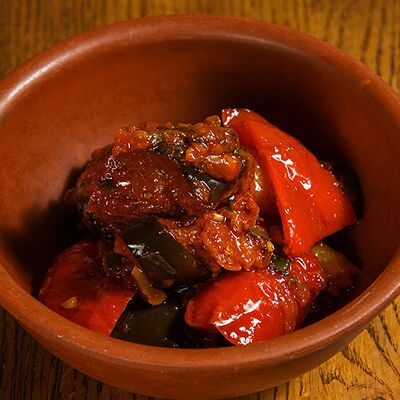 Печеные овощи аджабсандал в Вах Гиви! по цене 420 ₽