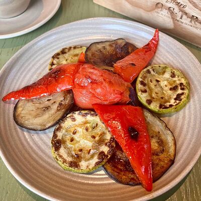 Овощи на гриле в Bistro Оstro по цене 550 ₽
