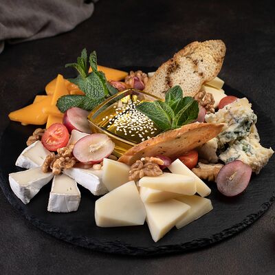 Сырный сет в Ellips по цене 930 ₽