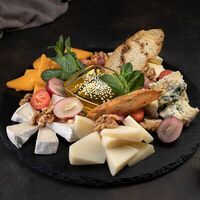 Сырный сет в Ellips
