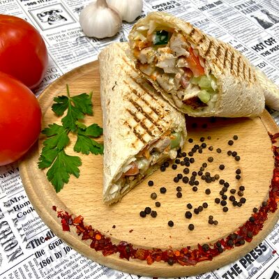 Шаверма из курицы в лавашев Шашлык от души по цене 410 ₽