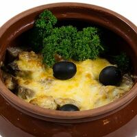 Язык с сыром и грибами в ЛЕОпицца