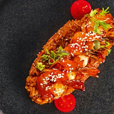 Креветки с рисом по-азиатскив Бородашвили по цене 835 ₽