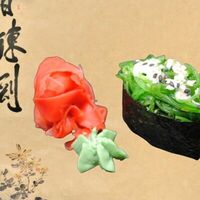 Гункан с водорослями чука в Big Rolls