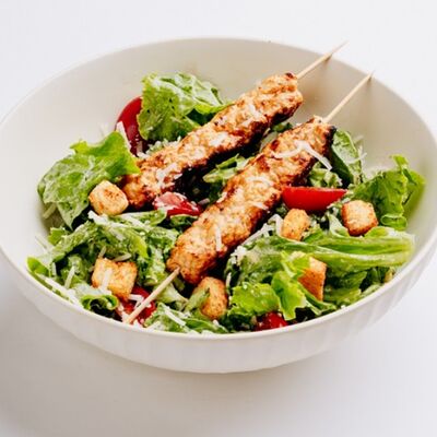 Цезарь по-арабски в Абу-Даби по цене 468 ₽