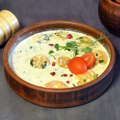 Чкмерули с креветками в Грузия и вино по цене 1000 ₽