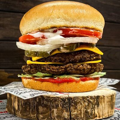 Чизбургер с двойной котлетой в Good Food по цене 401 ₽
