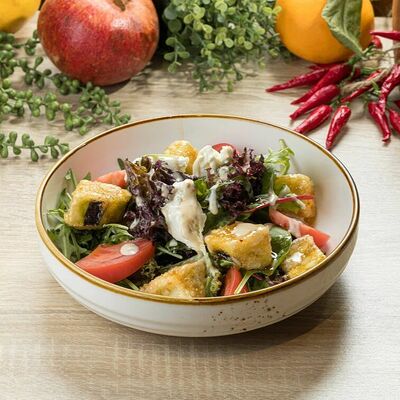 Салат хрустящий баклажан в Ваш лаваш по цене 790 ₽