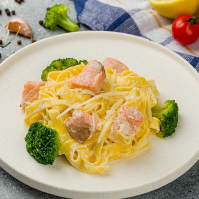 Паста с лососем в Магбургер №035 по цене 299 ₽