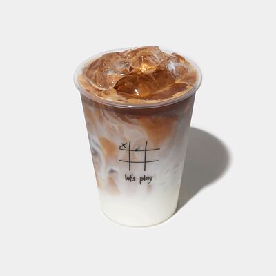 Айс латте mediumв Surf Coffee x Kuta по цене 255 ₽