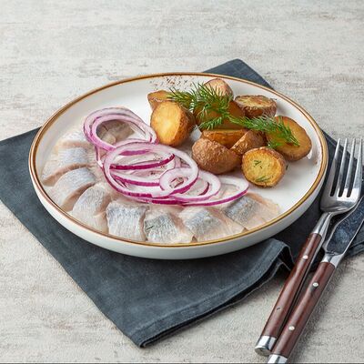 Сельдь с картофелем в Или по цене 290 ₽