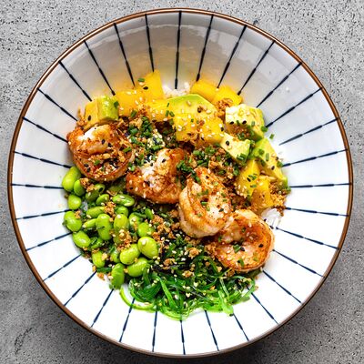 Поке с креветкой, манго и чукой в Tokyo Sushi по цене 1320 ₽