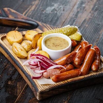 Горка копченых охотничьих колбасок в Люблин по цене 525 ₽