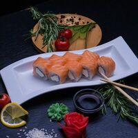 Ролл Филадельфия чиз в Sushi & Susi