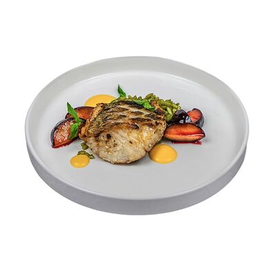 Стейк из судака на подушке из сливы в ЭРА по цене 970 ₽