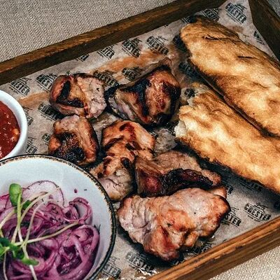 Шашлык из свинины_ в Chester по цене 836 ₽