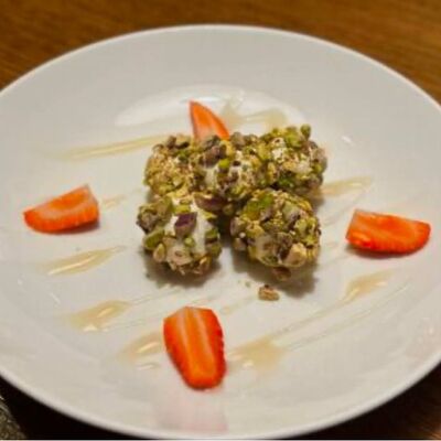 Сырные шарики Ферерро в Чентуриппе по цене 785 ₽