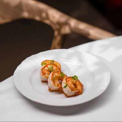 Тигровые креветки в Wine Region по цене 650 ₽
