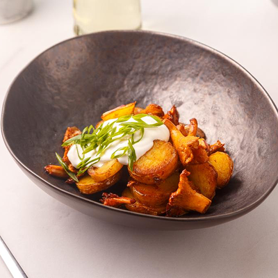 Жареный картофель с лисичками в Блеск по цене 390