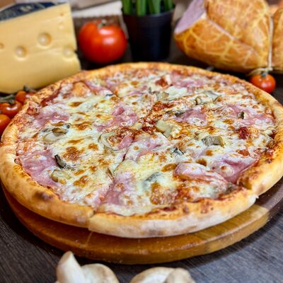 Пицца Ветчина-грибы в G-food по цене 650 ₽