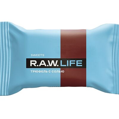 Конфета R. a. w. Life Трюфель с солью в Surf coffee по цене 120 ₽