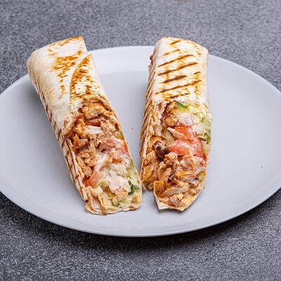 Шаверма с говядиной в лаваше в Red Sea shawerma по цене 400 ₽