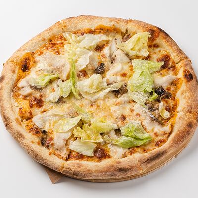 Пицца с сигом и таежными грибами в Омулевочная по цене 750 ₽