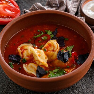 Томатный суп с пельменями в ЛарисуВаннуХочу по цене 490