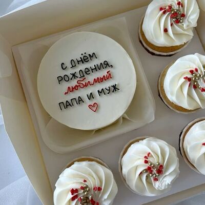 Бенто-торт + 5 капкейков-тортиков в стаканчике для мужа , папы на день рождения, юбилей в О! Тортик по цене 3990 ₽
