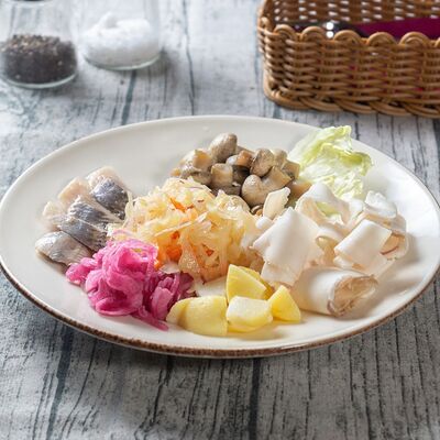 Закуска под водку в Молли Айленд по цене 590 ₽