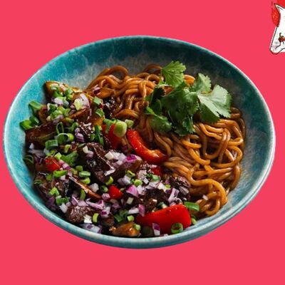 Лапша с говядиной по-сычуаньскив Ramen bar xChina new boys по цене 950 ₽